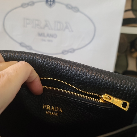 Prada shoulder bag - Picture 3 of 14